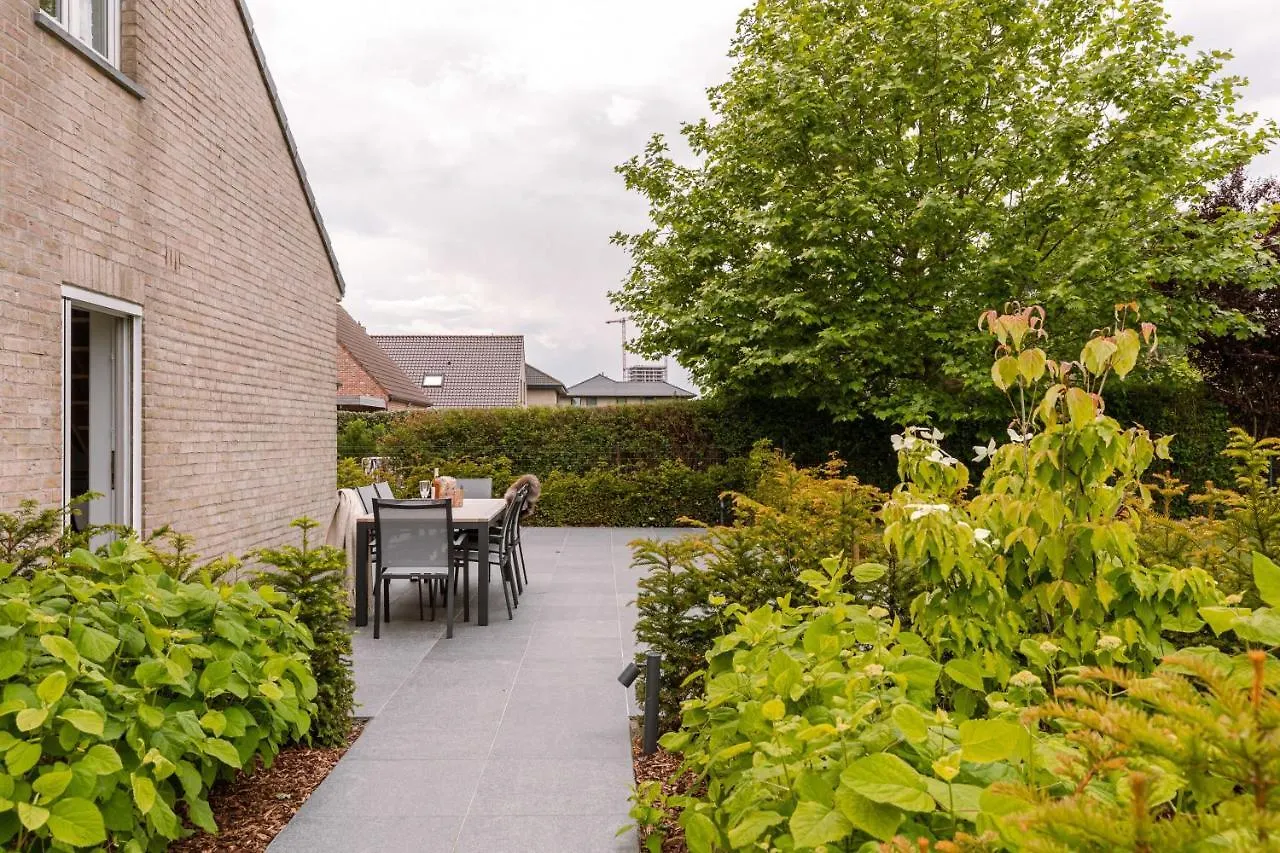 Fantastic Family Villa With Beautiful Garden Ostend